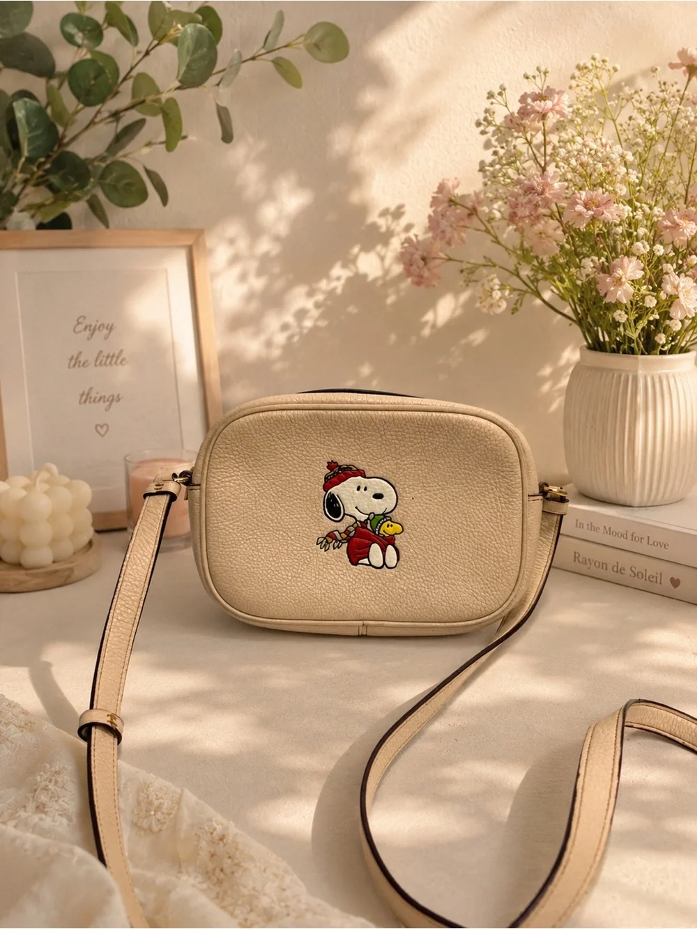 COACH X Peanuts Mini Jamie Camera Bag With Snoopy Cuddle Motif Ivory CF249